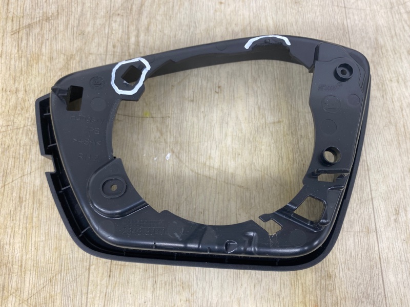 ЗЕРКАЛО правое OCTAVIA A8