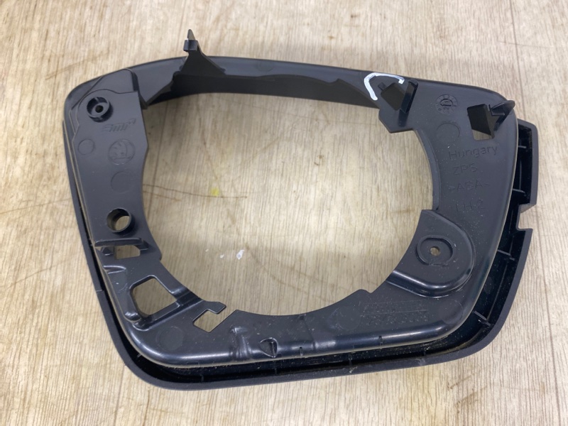 ЗЕРКАЛО левое OCTAVIA A8