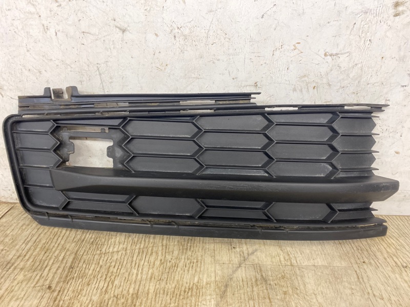 РЕШЕТКА БАМПЕРА передняя левая SKODA KODIAQ 2016 2017 2018 2019 2020 2021 NS7 565807367 Б/У