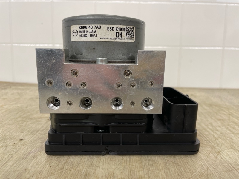 Блок abs MAZDA CX-5 2017- 2017 2018 2019 2020 2021 2022 2023 KF