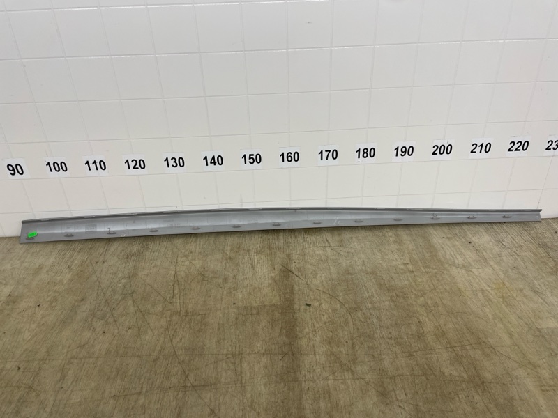 Накладка на порог правая DUSTER 2014 2015 2016 2017 2018 2019 2020 2021