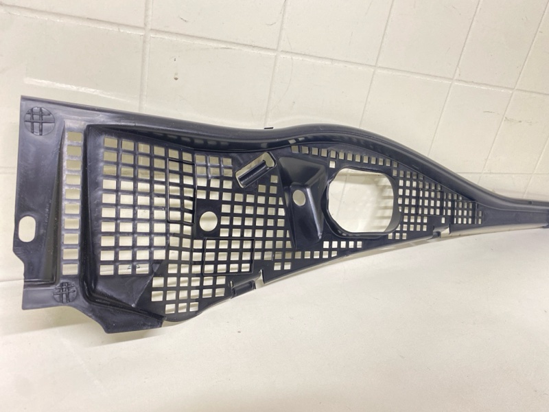 ЖАБО правое DUSTER 2012 2013 2014 2015 2016 2017 2018 2019 2020 2021 2022 2023