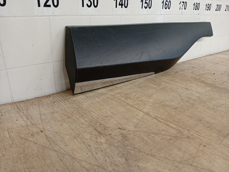 НАКЛАДКА задняя правая NISSAN MURANO Z52