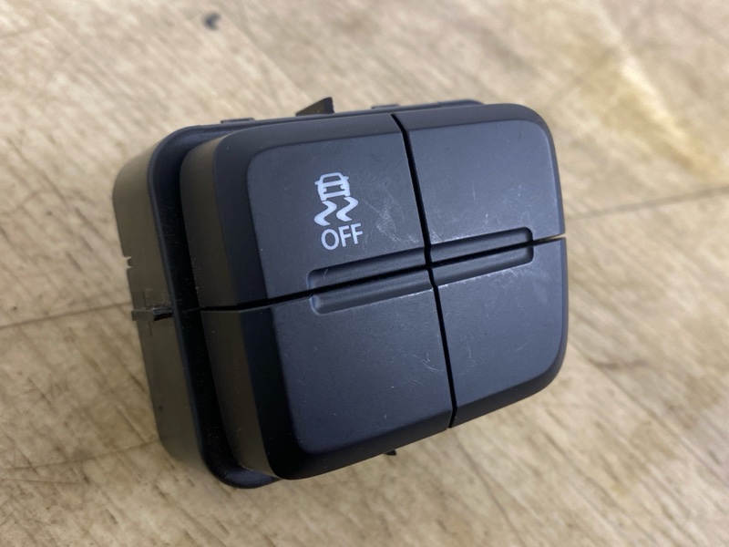 Кнопка антипробуксовочной системы 3 2021 2022 2023 2024 2025