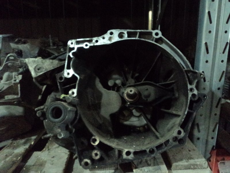 Мкпп Citroen C4 DV4TD (б/у) Мкпп Citroen C4 DV4TD (б/у)