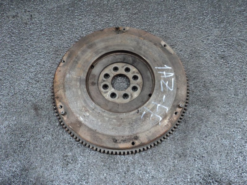Маховик Toyota 2ARFE (б/у) Маховик Toyota 2ARFE (б/у)