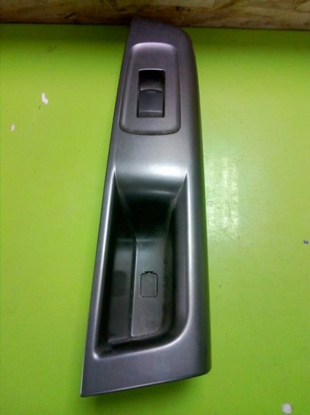 Кнопка стеклоподъёмника Subaru Impreza GH EL154 2008 задняя левая (б/у)