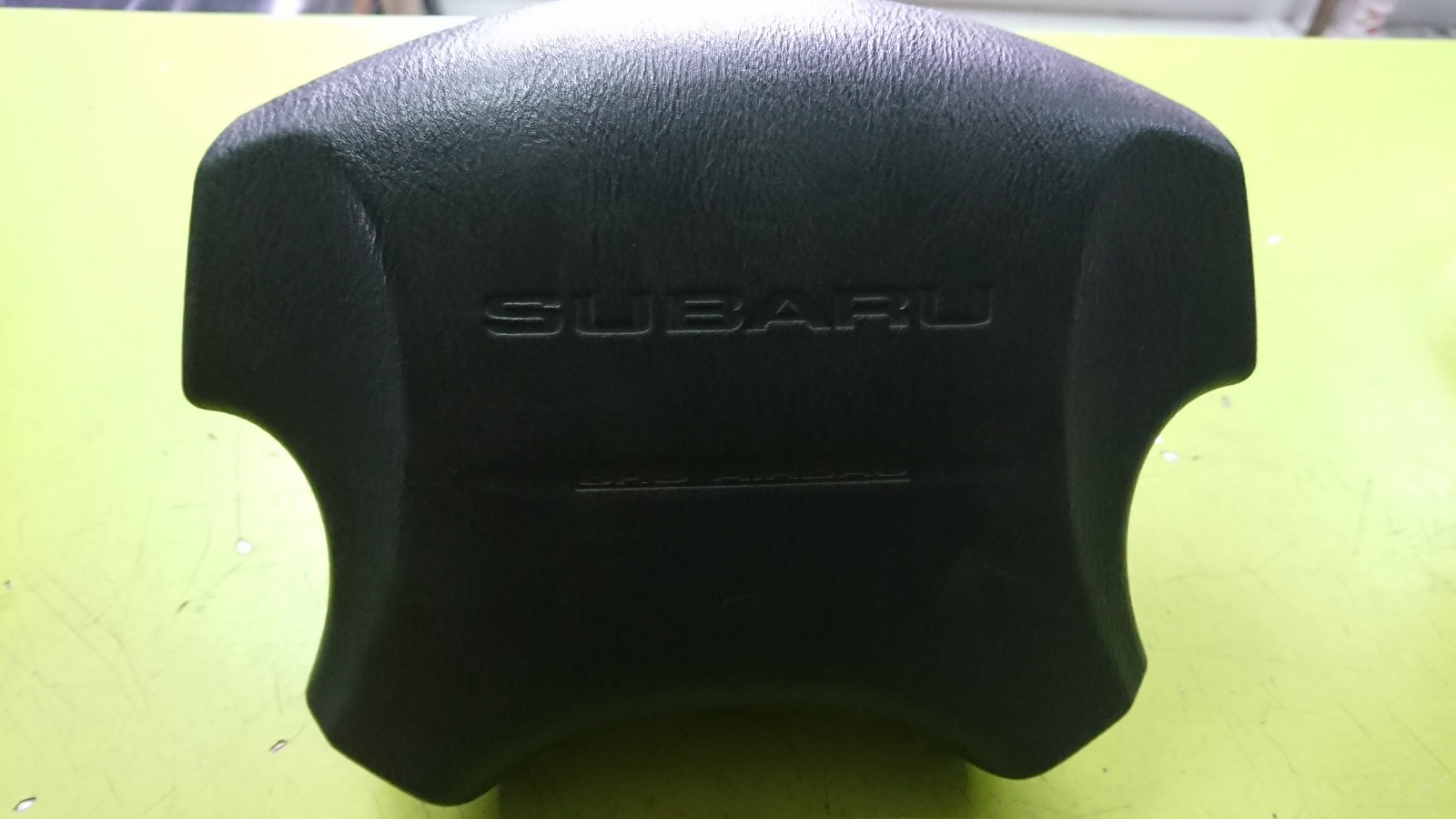 Airbag на руль Subaru Forester SF EJ201 2000 (б/у)