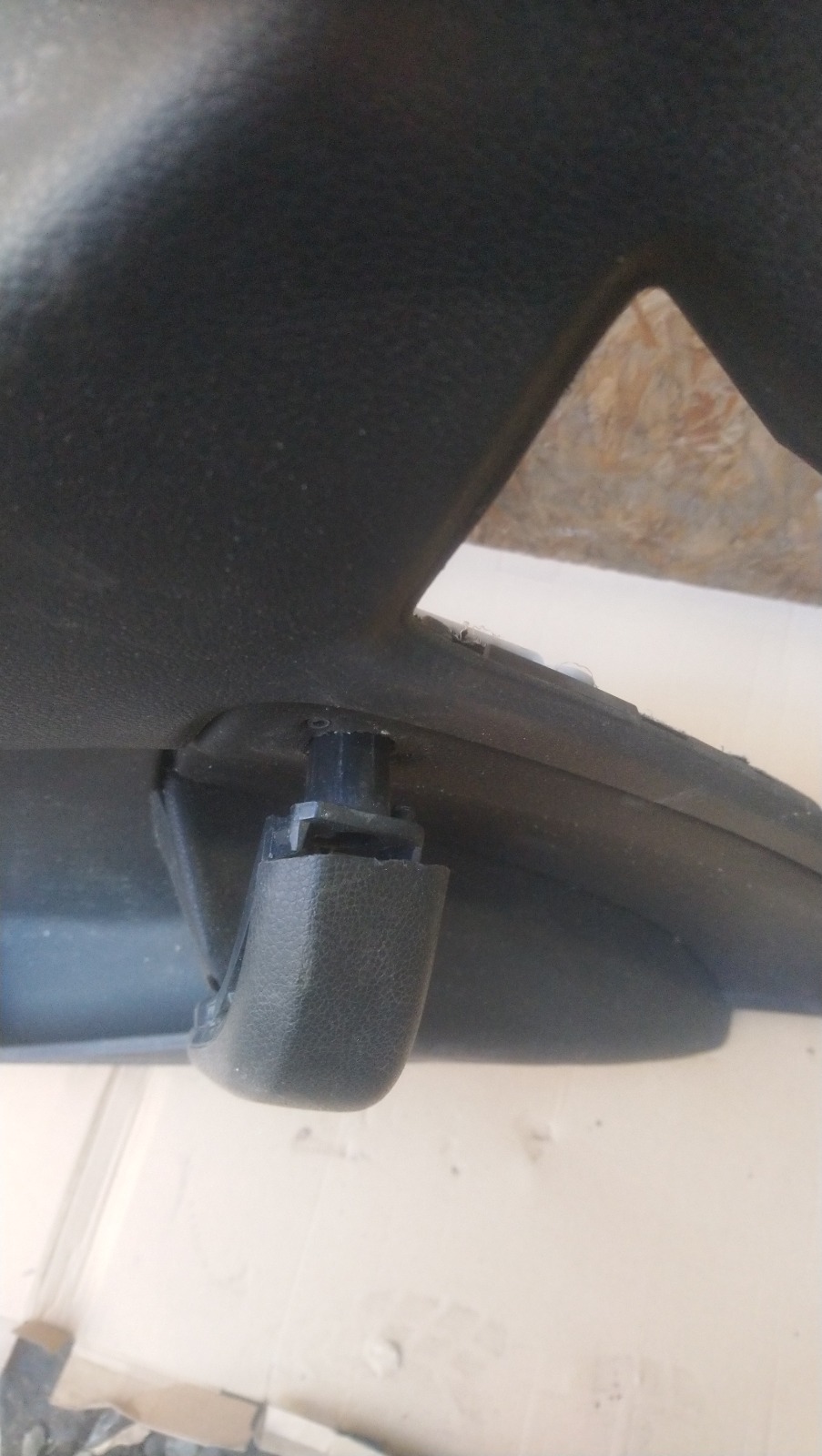 Дверная карта задняя правая Yeti Дверная карта задняя правая Yeti