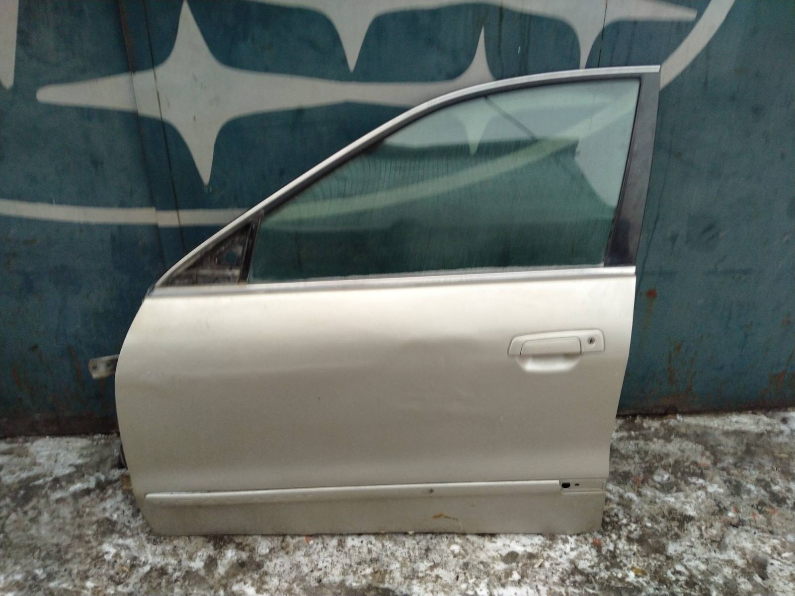 Дверь Mitsubishi Galant передняя левая (б/у)