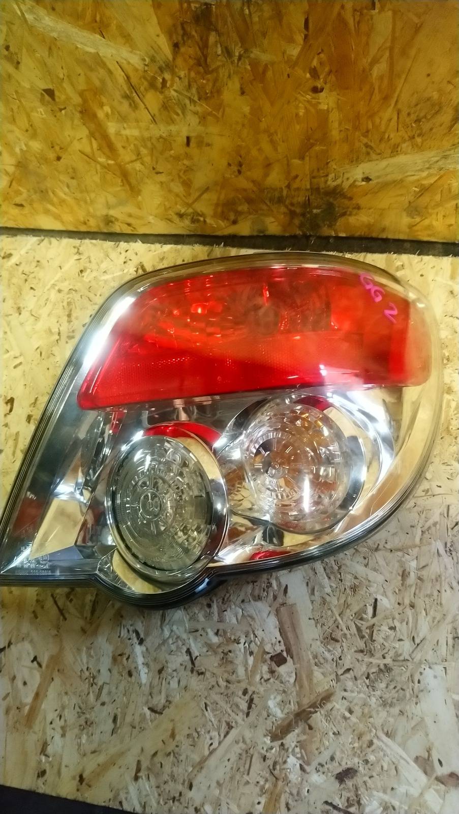Задний фонарь Subaru Impreza GG (б/у)