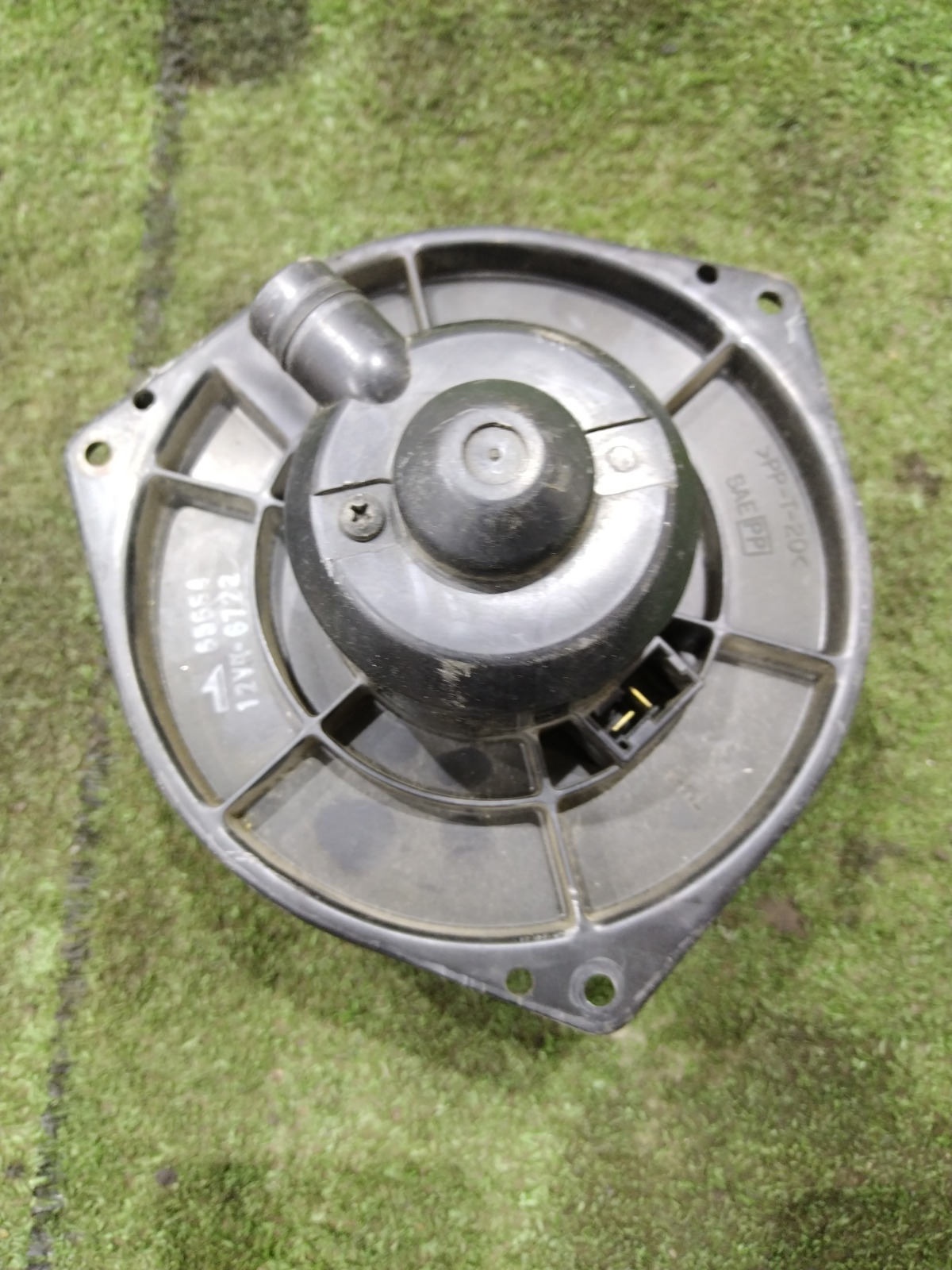 Мотор печки Forester SF