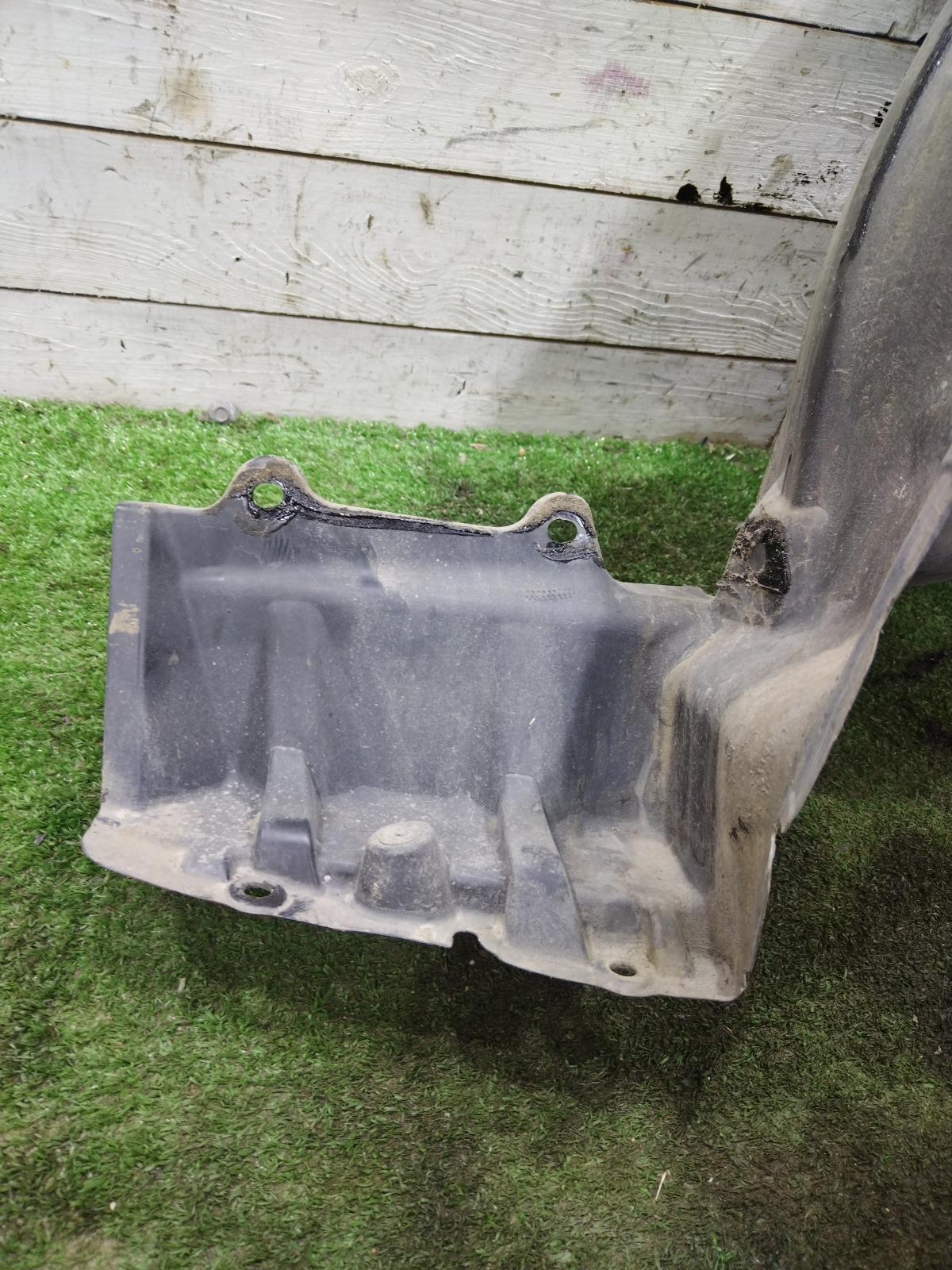 Подкрылок задний правый Forester sJ Подкрылок задний правый Forester sJ