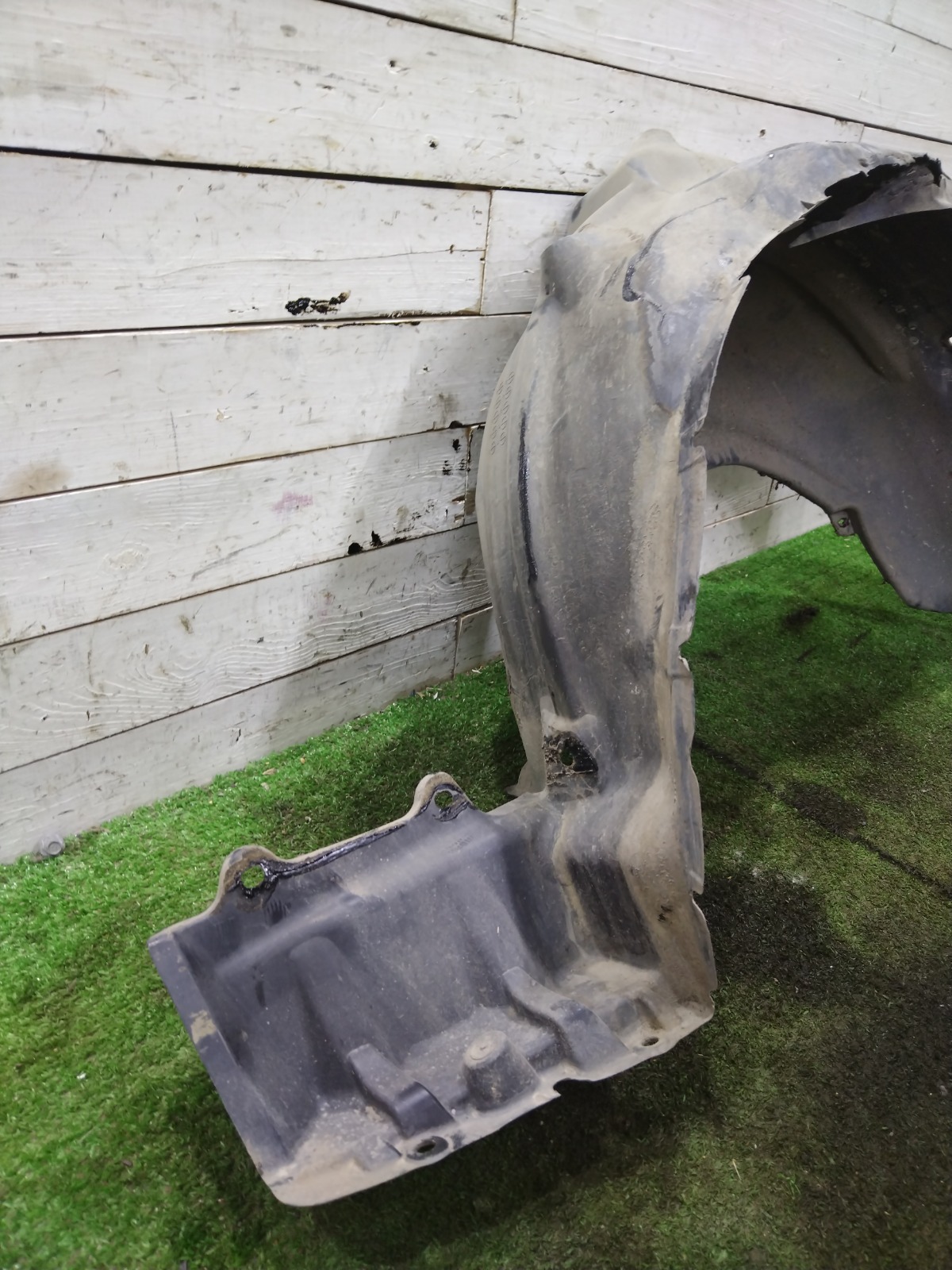 Подкрылок задний правый Forester sJ Подкрылок задний правый Forester sJ