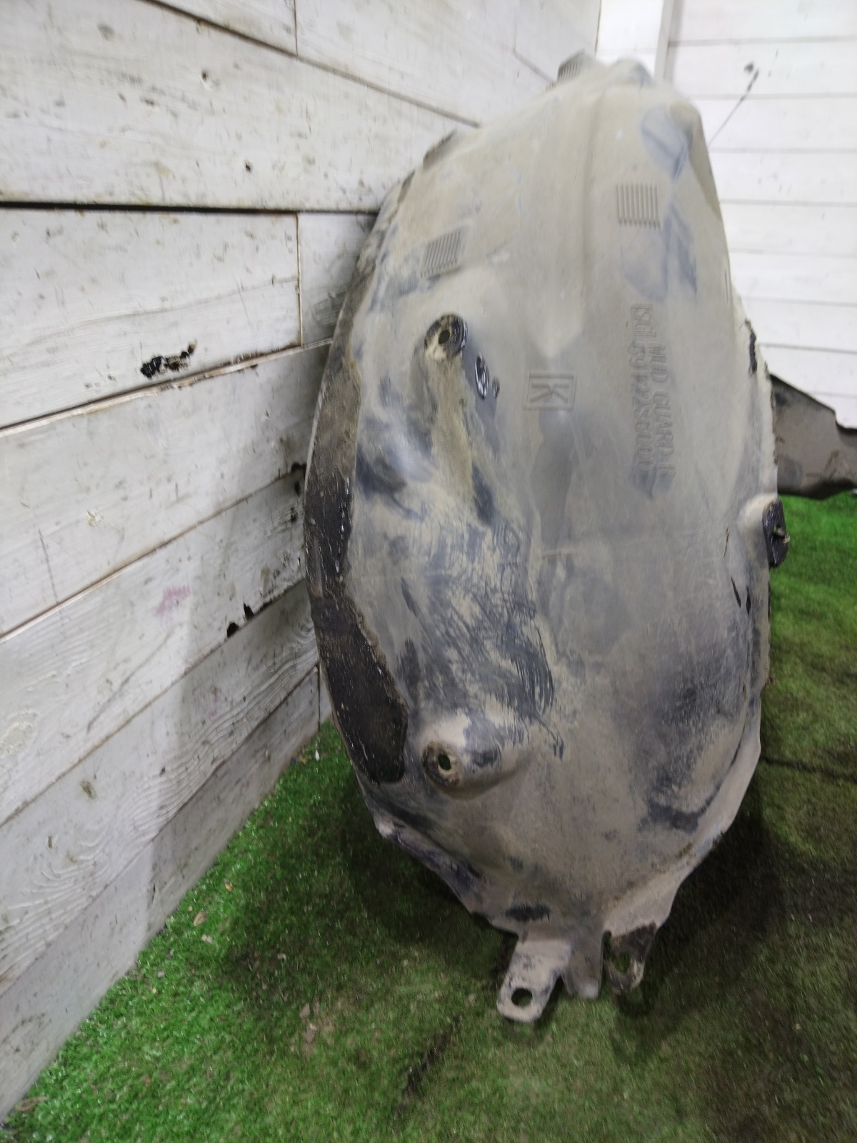 Подкрылок задний правый Forester sJ Подкрылок задний правый Forester sJ