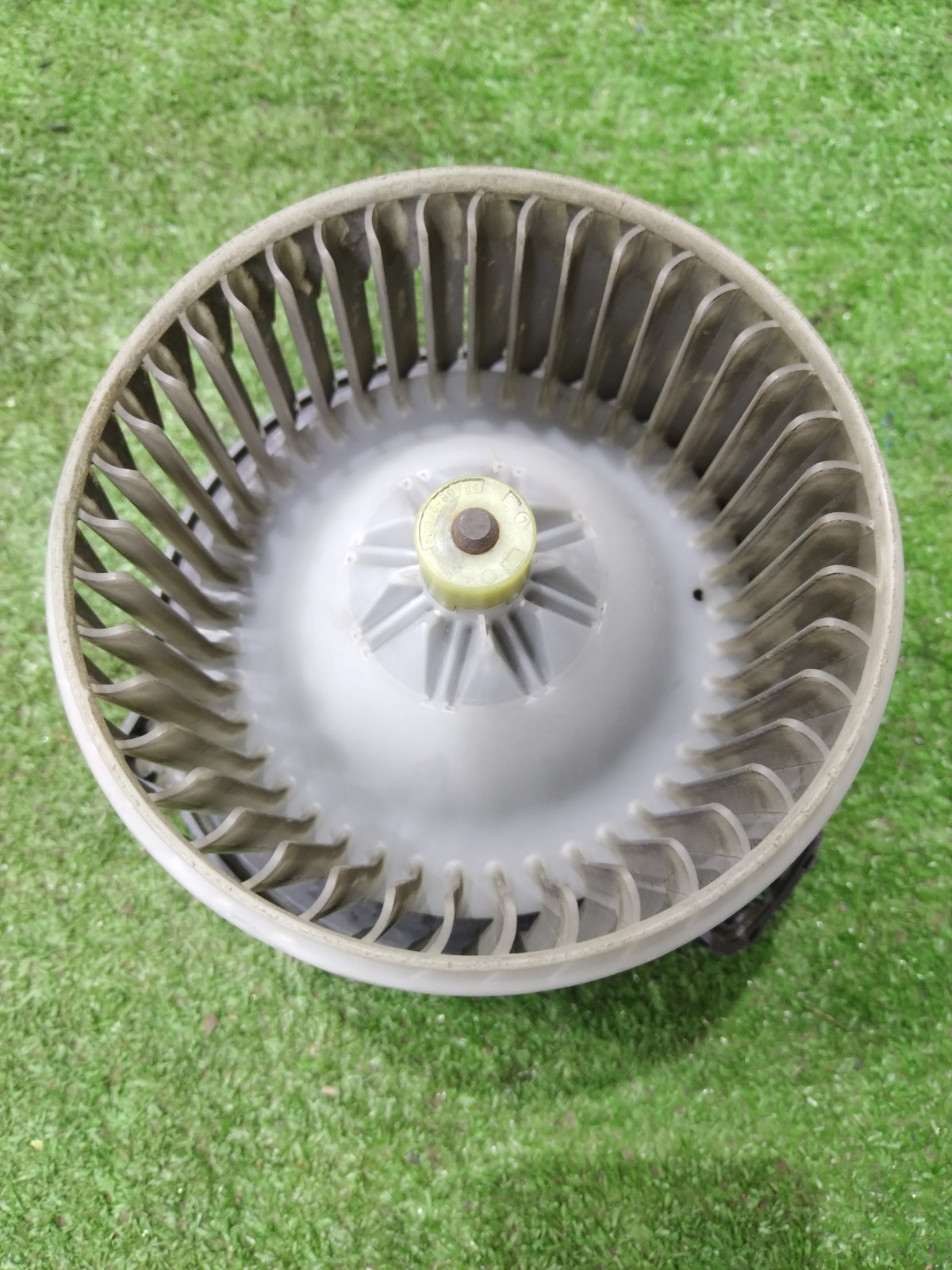 Мотор печки Legacy BL