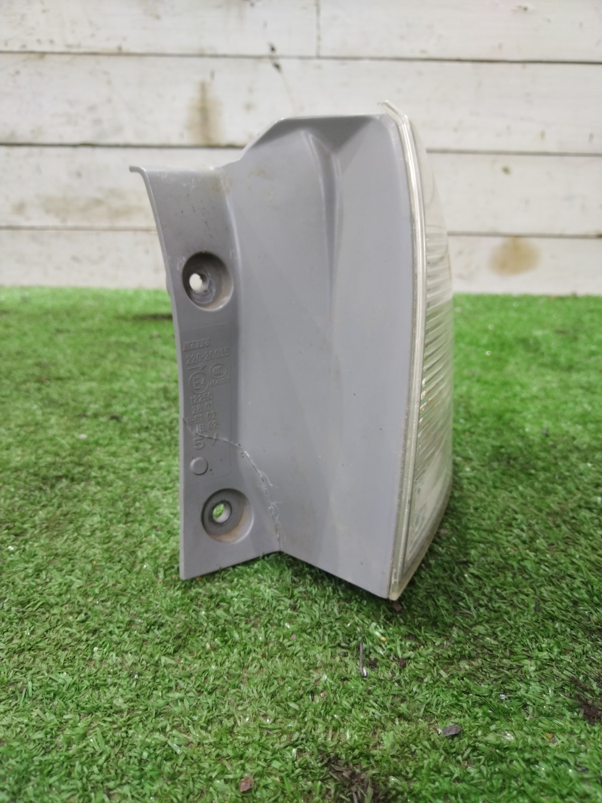 Задний фонарь правый impreza GH