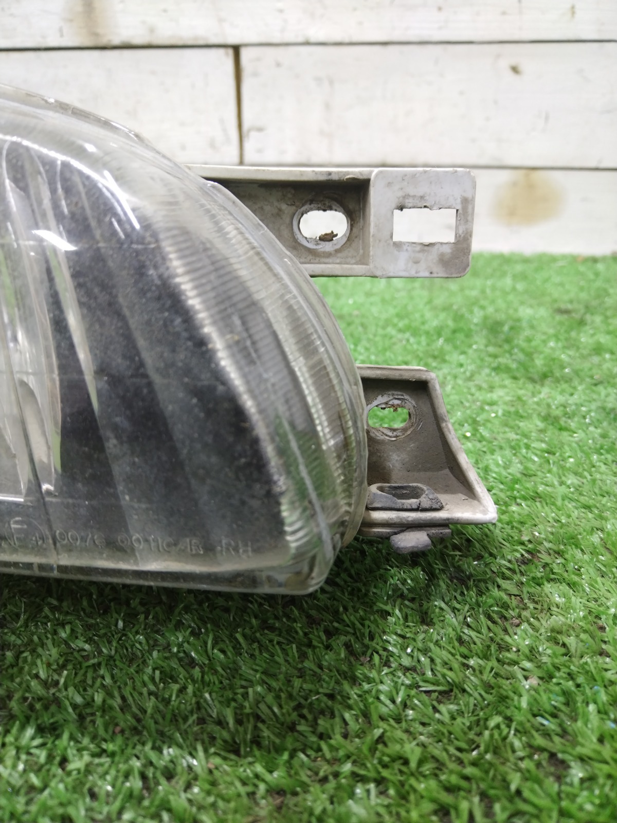 Фара правая impreza GF GC