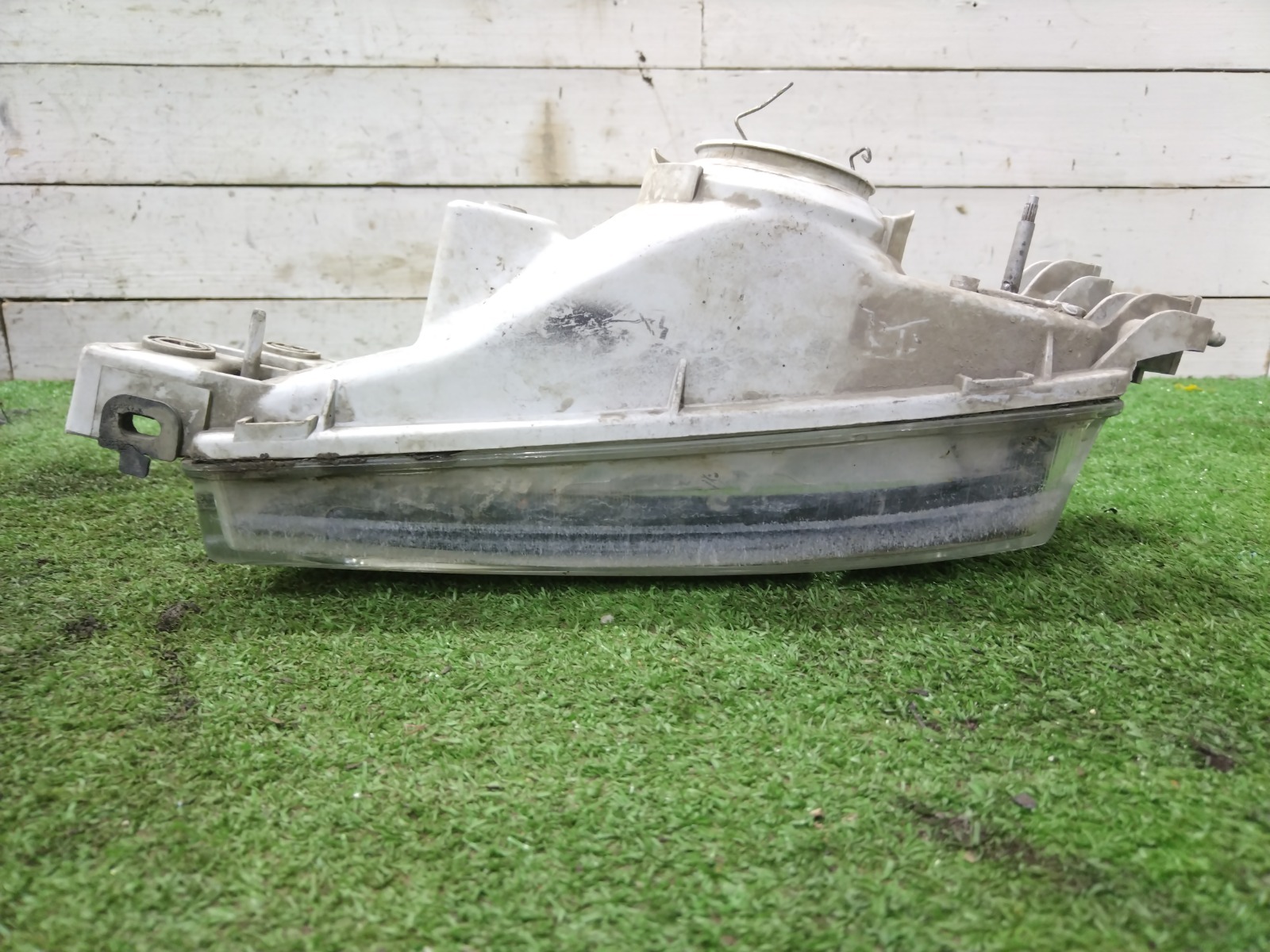 Фара правая impreza GF GC