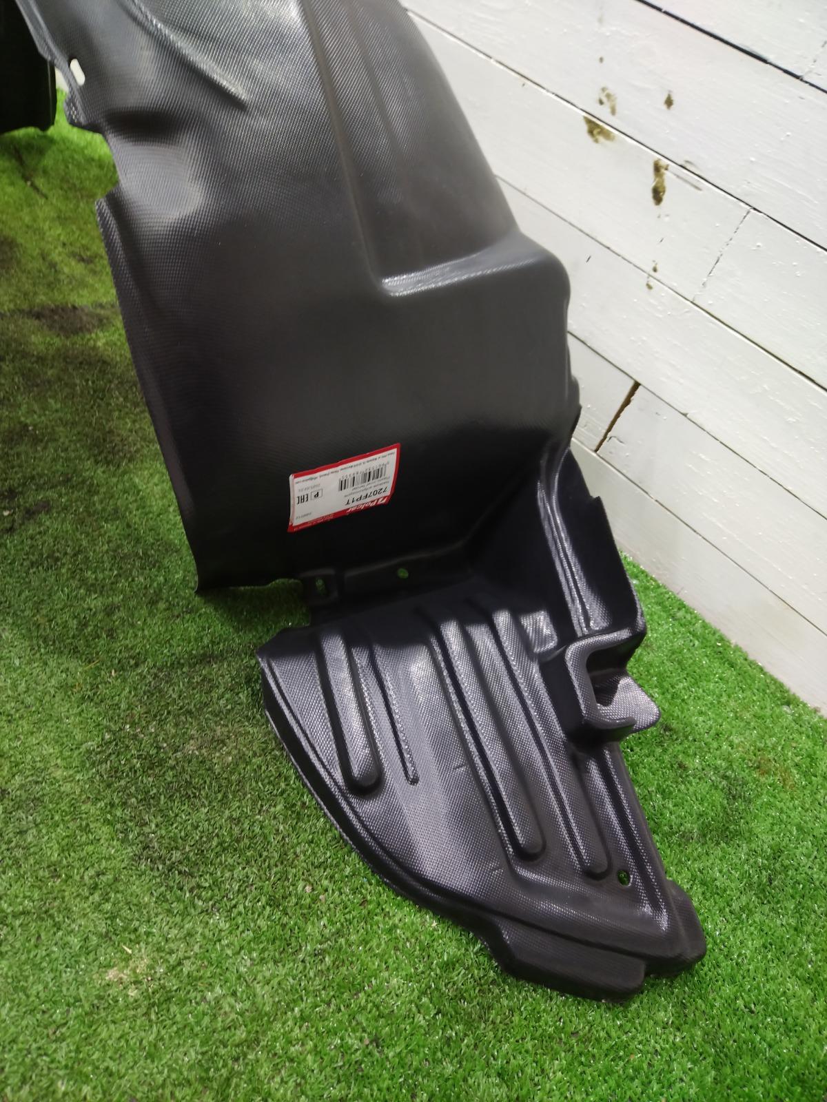 Подкрылок передний правый Legacy BH