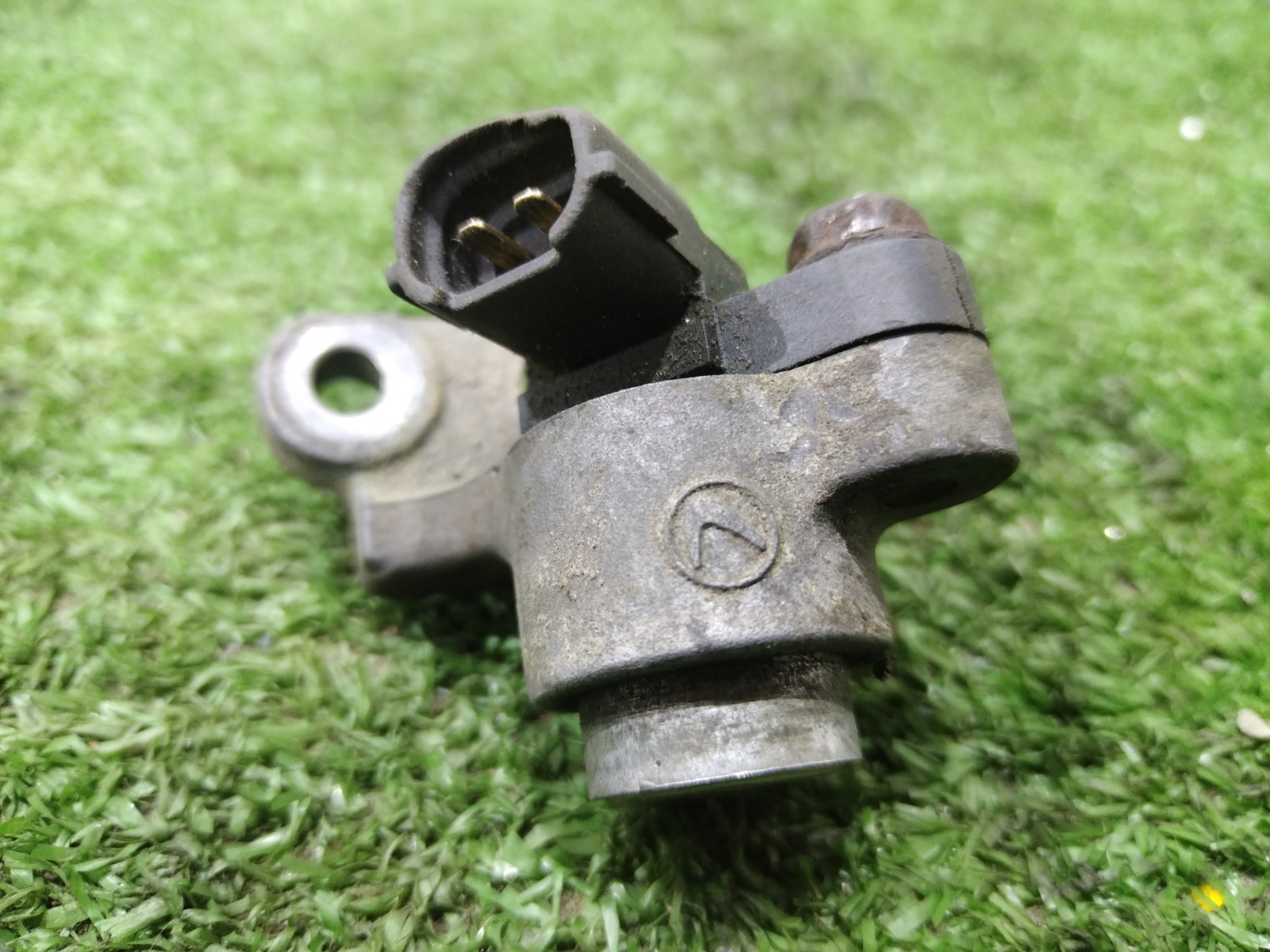 Датчик положения распредвала impreza GD GG EJ152