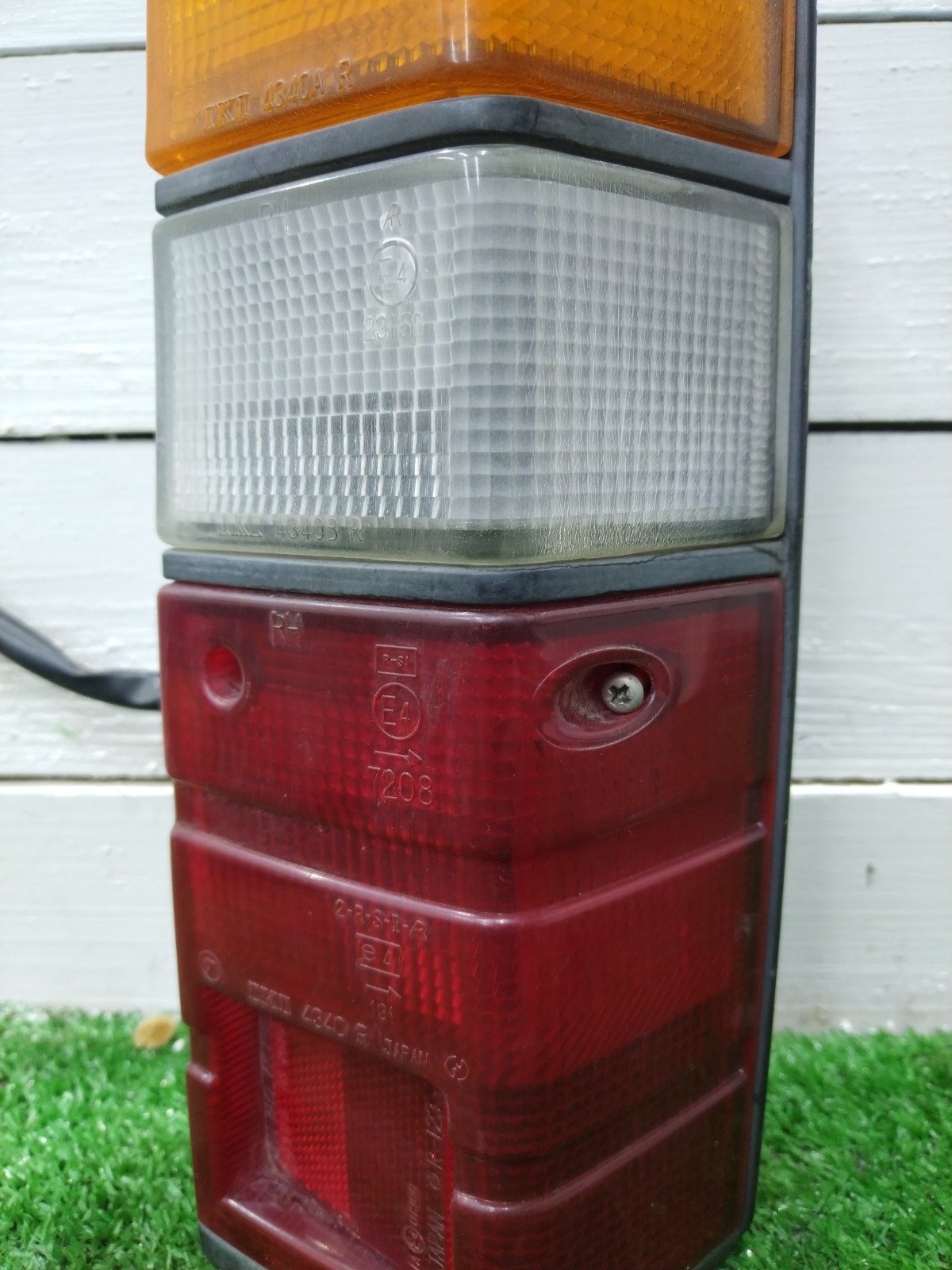 Задний фонарь правый Domingo