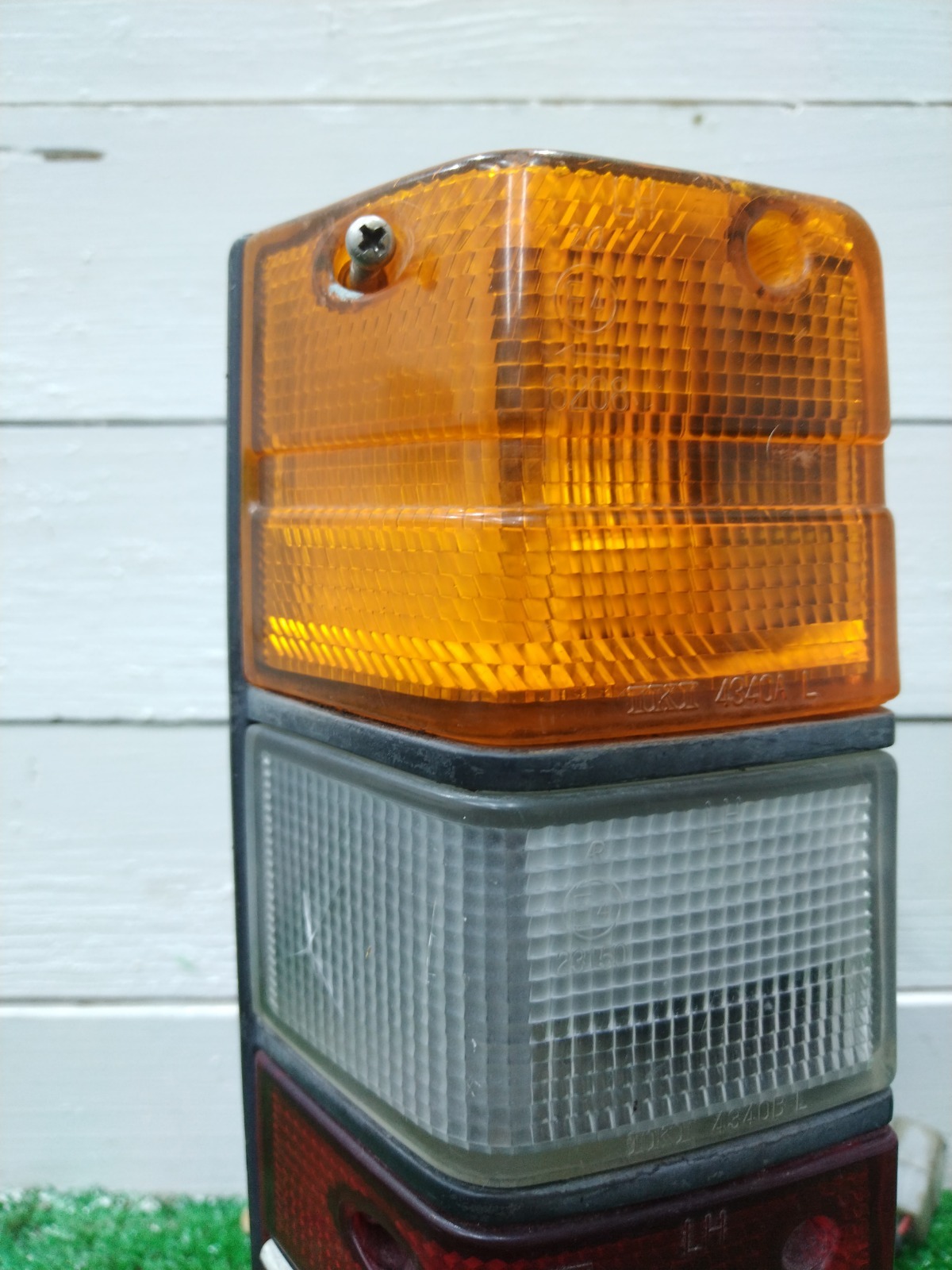 Задний фонарь левый Domingo Задний фонарь левый Domingo