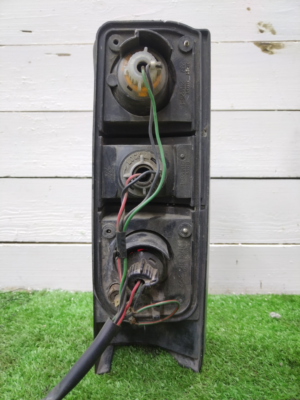 Задний фонарь левый Domingo Задний фонарь левый Domingo