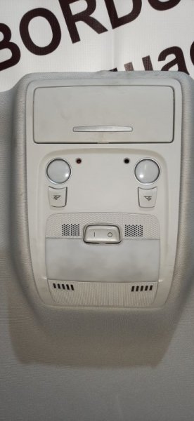 Плафон салонный Audi A5 8T CDHB 069012 2009 (б/у)