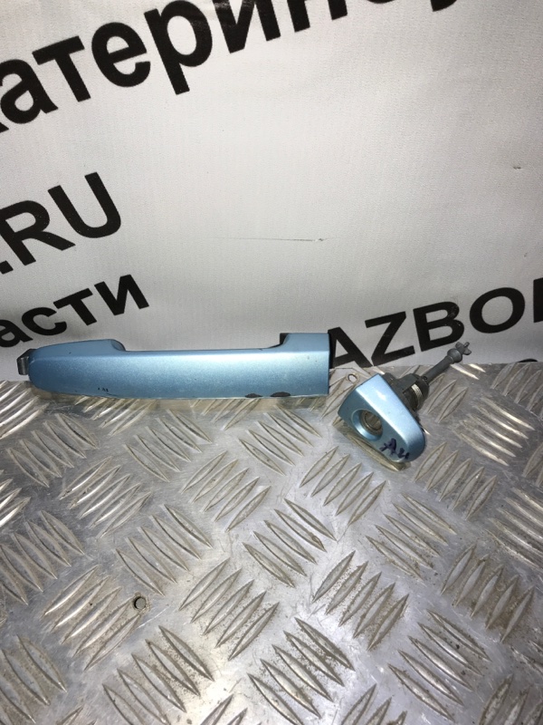 Ручка двери внешняя Toyota Vitz передняя левая (б/у)