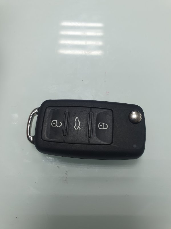Ключ замка зажигания Volkswagen Polo MK5 CFNA 2012 (б/у)