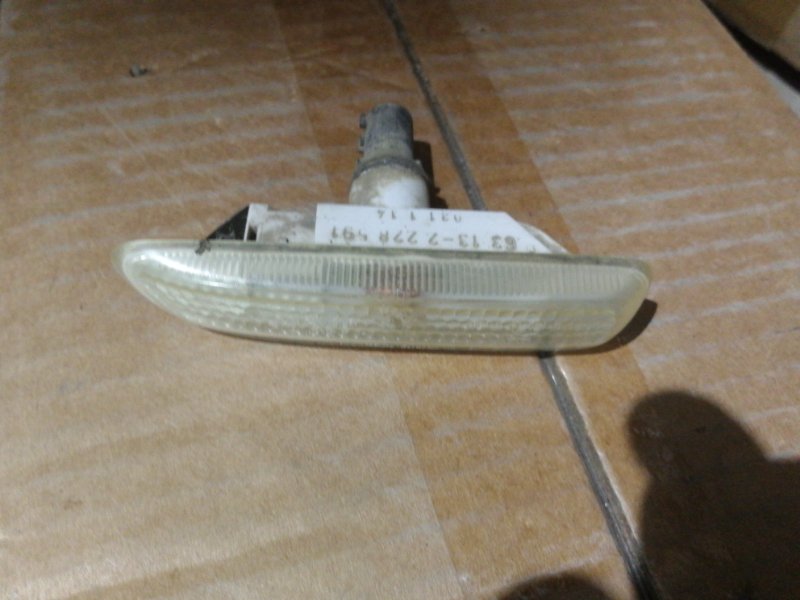 Поворотник в крыле передний левый BMW 3-Series 1998 E46 M52B25TU Б/У