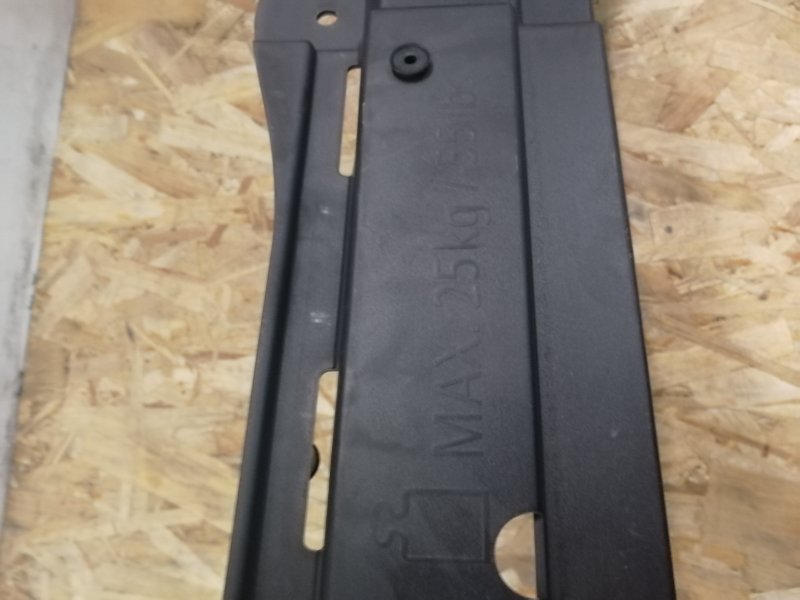 Накладка багажника левая 3-Series 2008 E91 N52B25