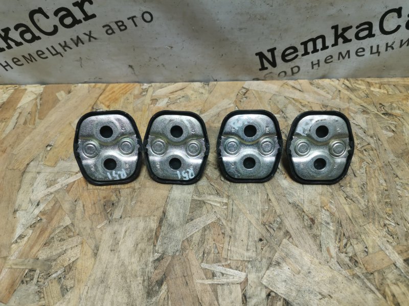 Фиксатор замка двери FX35/QX70 2008 S51 VQ35HR