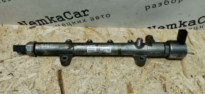 Топливная рампа с регулятором VIANO 2011 639 рест 651.940