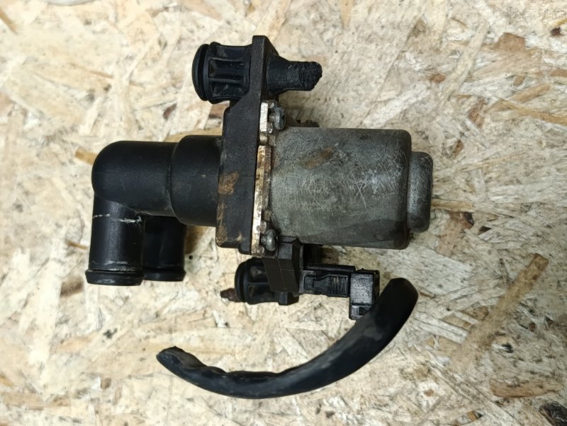 Клапана печки Mercedes W124 E260 M103.940