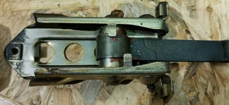 Ограничитель двери SL R129