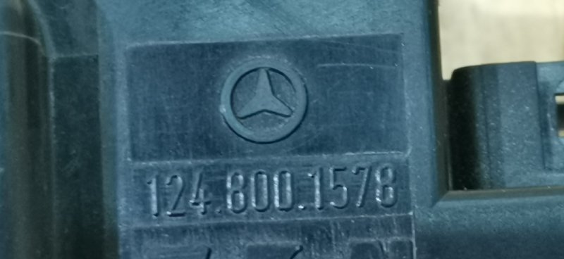 Клапан электромагнитный W124 1994 Седан 104.942 Клапан электромагнитный W124 1994 Седан 104.942