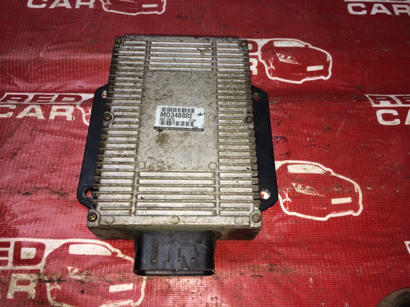 Блок управления форсунками Mitsubishi Pajero V75W-0007823 6G74 2000 (б/у)