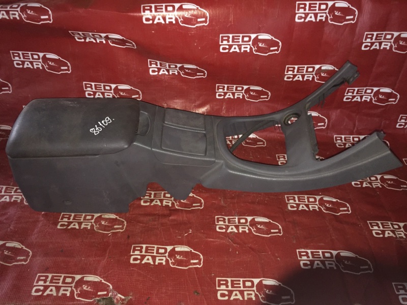 Бардачок между сиденьями Mitsubishi Eclipse D32AMRGFLFJ 4G63-SH0154 1995 (б/у)