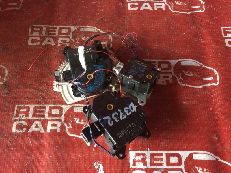 Сервопривод заслонок печки Toyota Corolla Axio NZE141 (б/у)