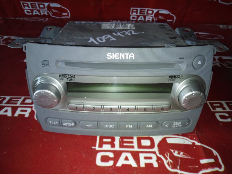 Магнитофон Toyota Sienta NCP81 (б/у)