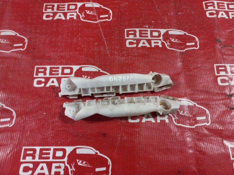 Крепление бампера Toyota Vitz KSP90-5159575 1KR-0867384 2009 переднее (б/у)