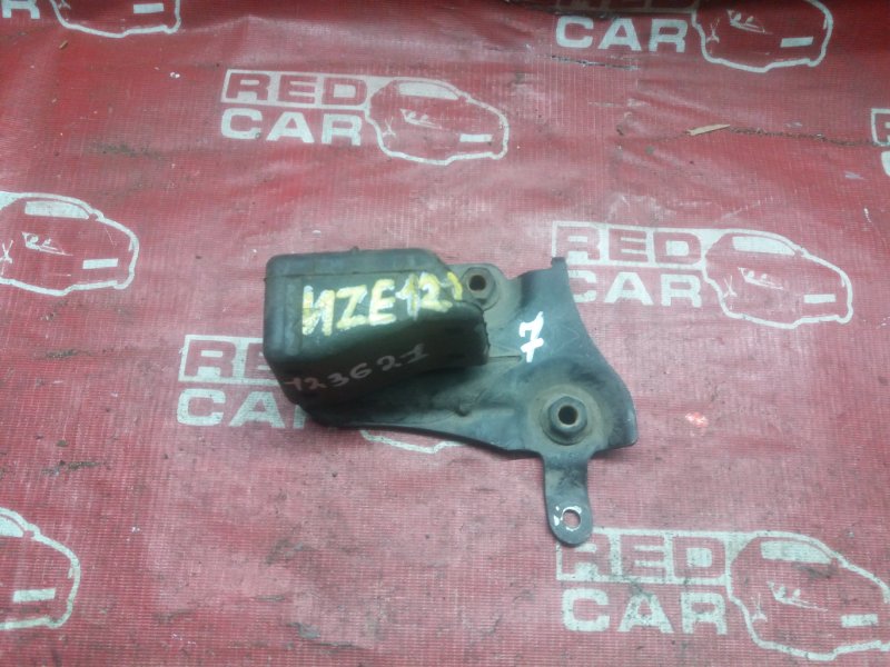 Подушка балки Toyota Corolla Fielder ZZE122 1ZZ передняя (б/у)