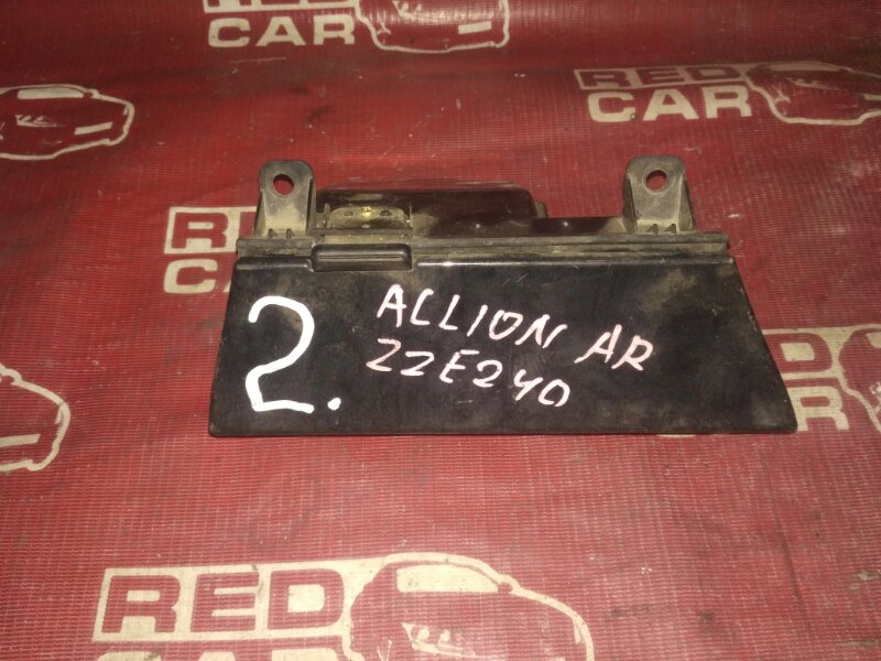 Пепельница Toyota Allion ZZT240 (б/у)