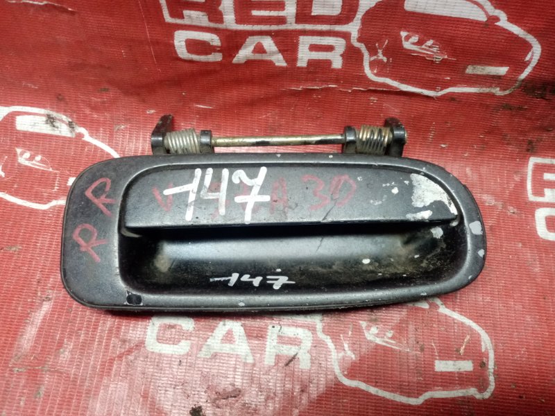 Ручка двери внешняя Toyota Vista CV30 задняя правая (б/у)