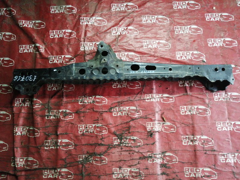 Усилитель бампера Toyota Rumion ZRE154 (б/у)