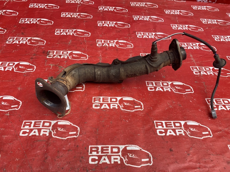 Приемная труба Toyota Corolla Fielder NZE124-0051105 1NZ-B596216 2004 (б/у)