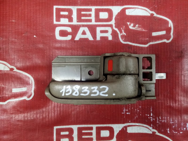 Ручка двери внутренняя Toyota Corolla Fielder NZE121 правая (б/у)