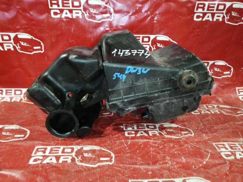 Корпус воздушного фильтра Mazda Demio DW3W-631978 B3-340717 2001 (б/у)